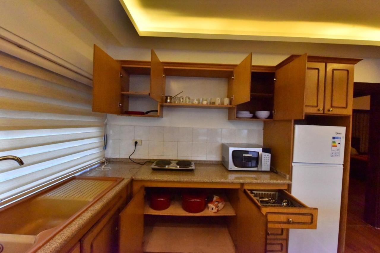 Al Farooq Hotel Apartments Amman Exterior photo