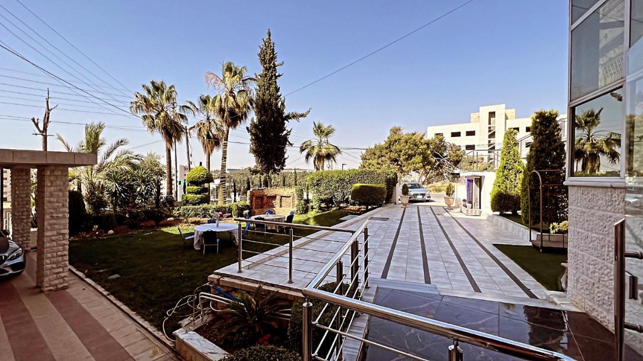 Al Farooq Hotel Apartments Amman Exterior photo